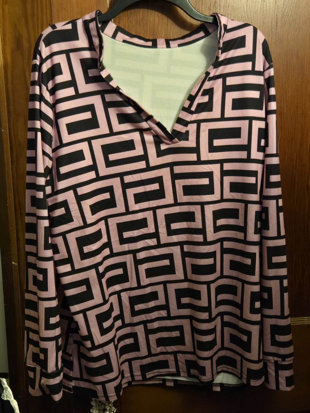 Geometric Print Long Sleeve Tee - Pink/Black